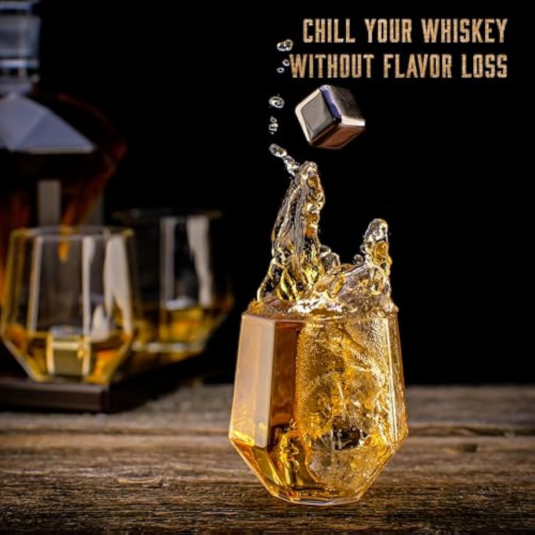 Whisiskey – Whiskey Decanter – Diamond - 1000 ml – Whiskey Carafe Set - Gifts for Men – Inc. 4 Whiskey Glasses – 4 Whiskey Stones – Spout – Glass Stopper and Pliers