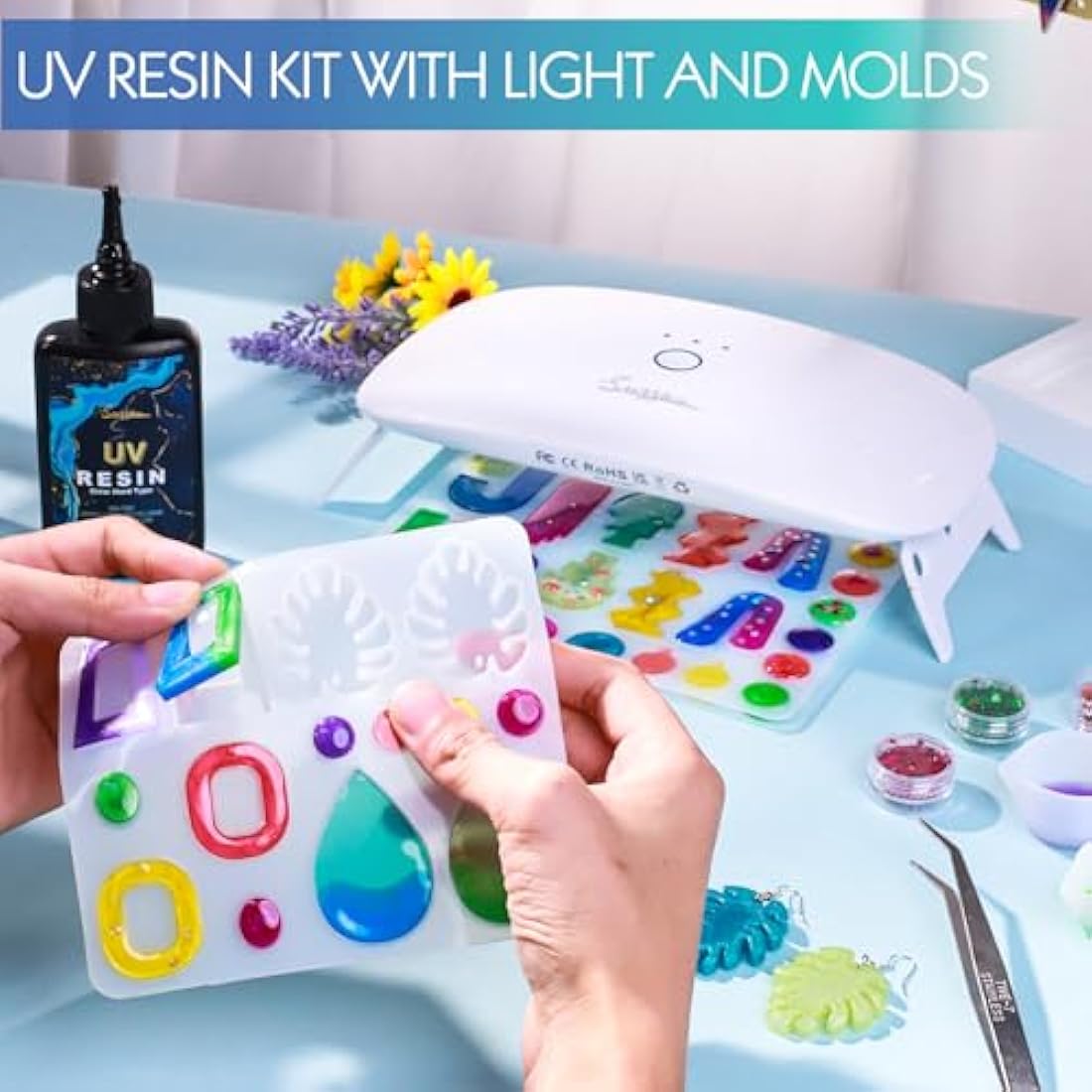 Suzzam UV Resin Kit with Lamp - 300g Crystal Clear UV Resin Jewelry Making Kit with Molds, 30W UV Lamp & Tools | Non-Toxic Low Odor DIY Craft Kit for Jewellery, Keychains, Home Decor