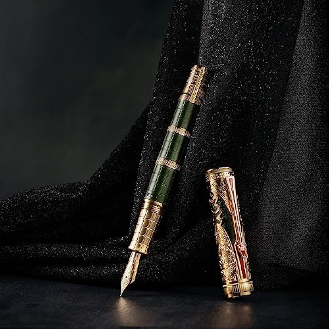 Hong Dian D5 Qin Dynasty Fountain Pen - Green Gold, Extra Fine Point, Piston Filler, Chinese Totem Retro Engraved Soft Writing Pen Set