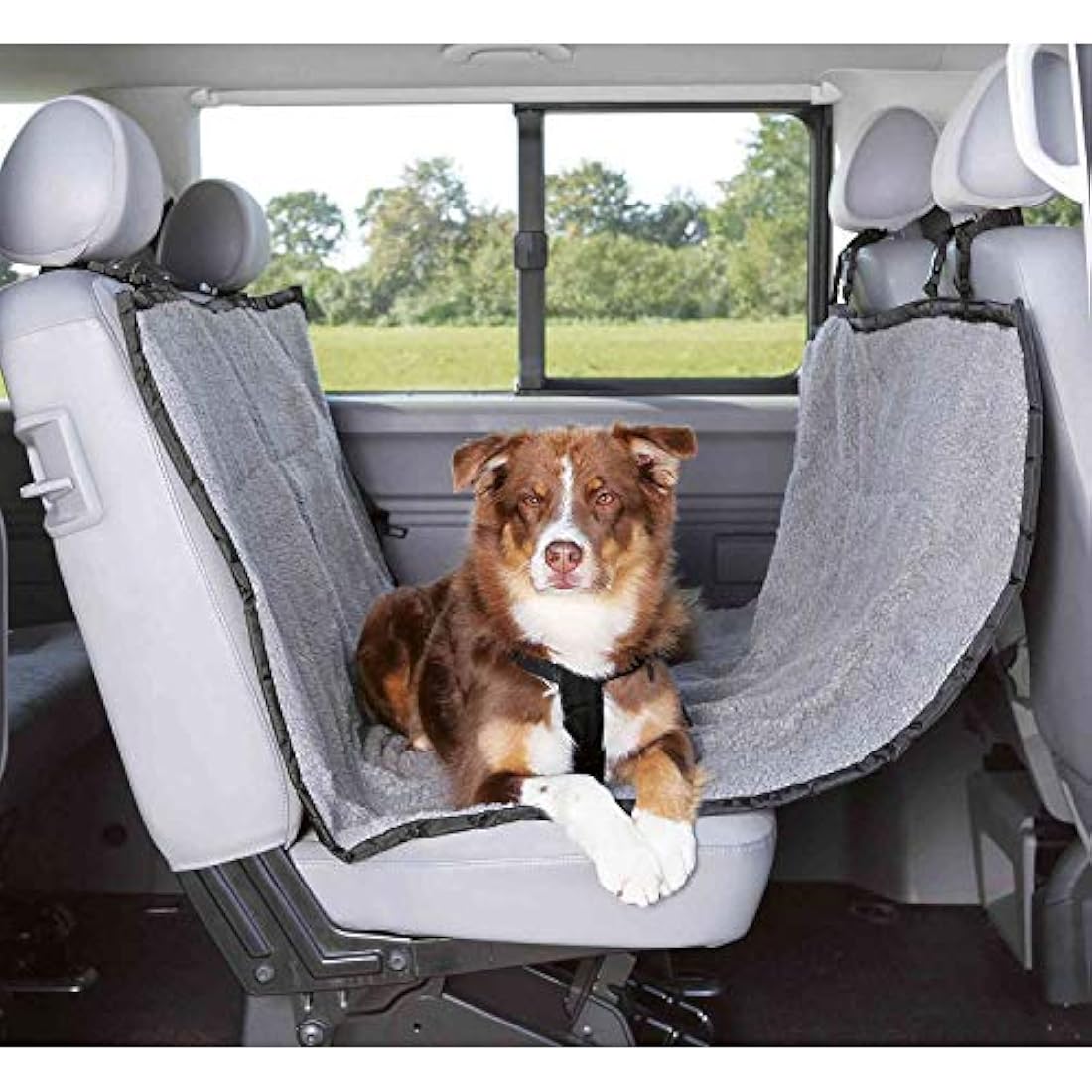 Trixie 1313 Protective Car Blanket, 1.45 × 1.60 m, Light Grey/ Black