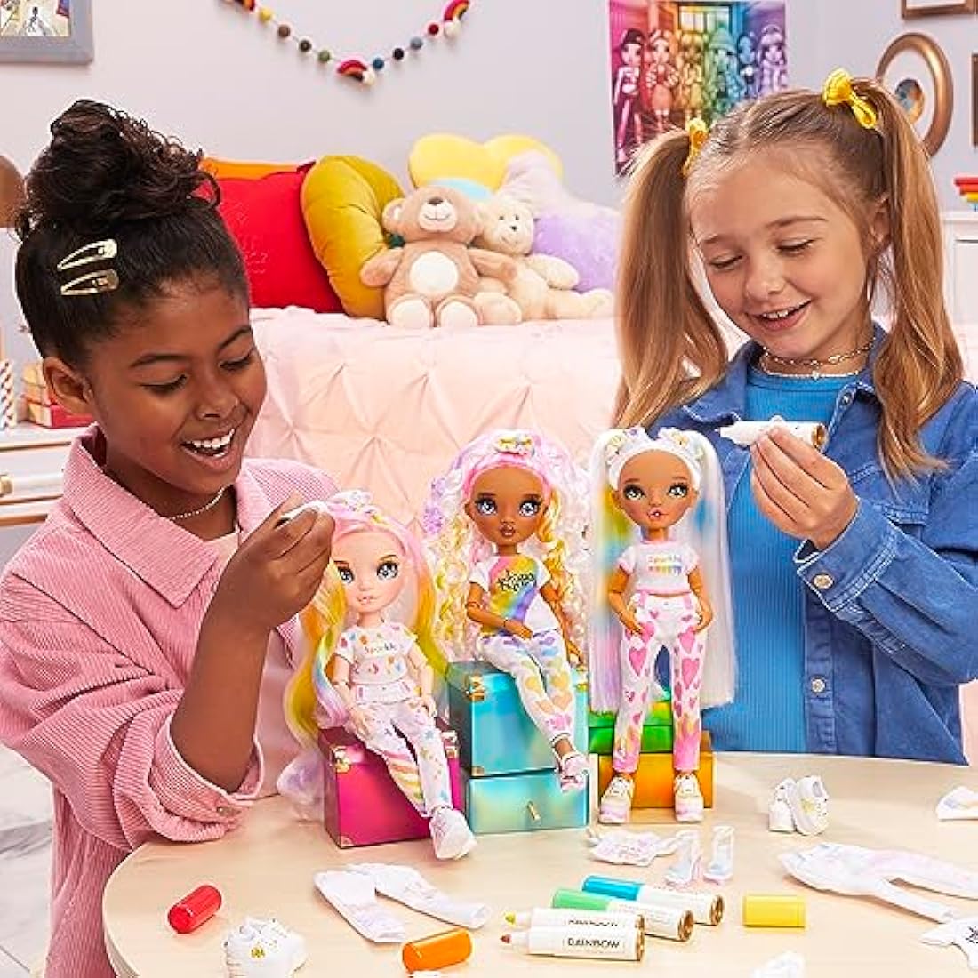 Rainbow High Colour & Create Fashion DIY Doll - Blue Eyes, Straight Hair, Bonus Top & Shoes, and Washable Rainbow Markers - Colour, Create, Play, Rinse, Repeat - For Kids 4-12 Years Old & Collectors