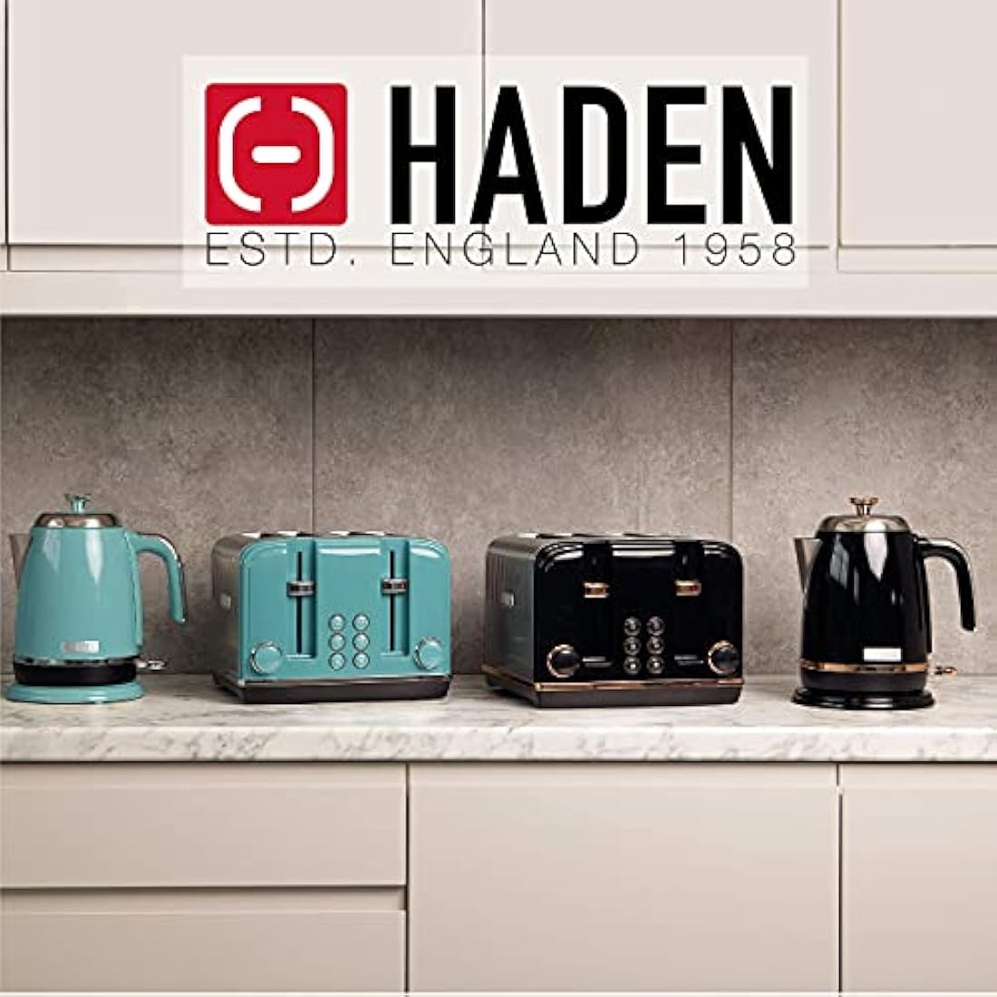 Haden Salcombe 800W Microwave Oven - Versatile with Defrost, Reheat & Cooking Functions - Spacious 20L Capacity - Convenient Digital Timer - 5 Power Levels - Sleek Black & Copper Design