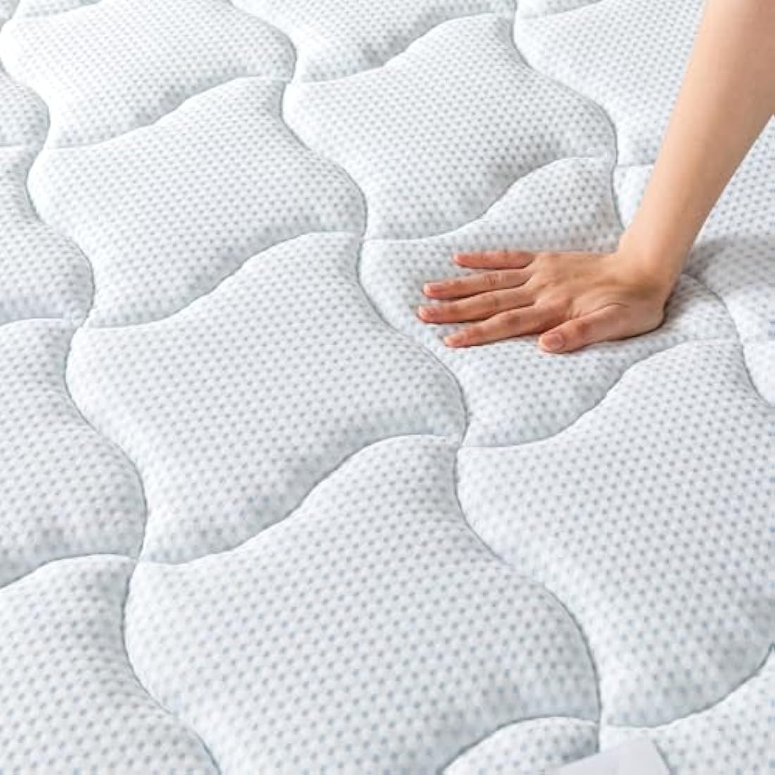 Zinus Single Pocket Spring Mattress–Tight Top Mattress 90x190cm/3x6ft–25cm/10in Height–Medium Firmness with Recycled Padding and High-Density Foam for Comfort–10-Year Warranty–OEKO-TEX Certified