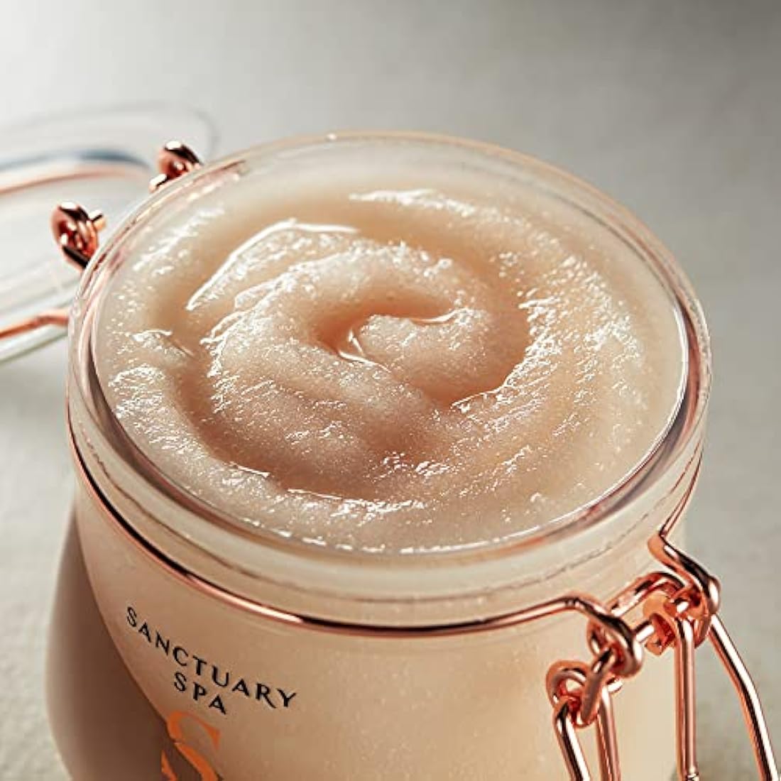 Sanctuary Spa Dead Sea Salt Scrub with Coconut Oil, No Mineral Oil, Cruelty Free and Vegan, 650 g