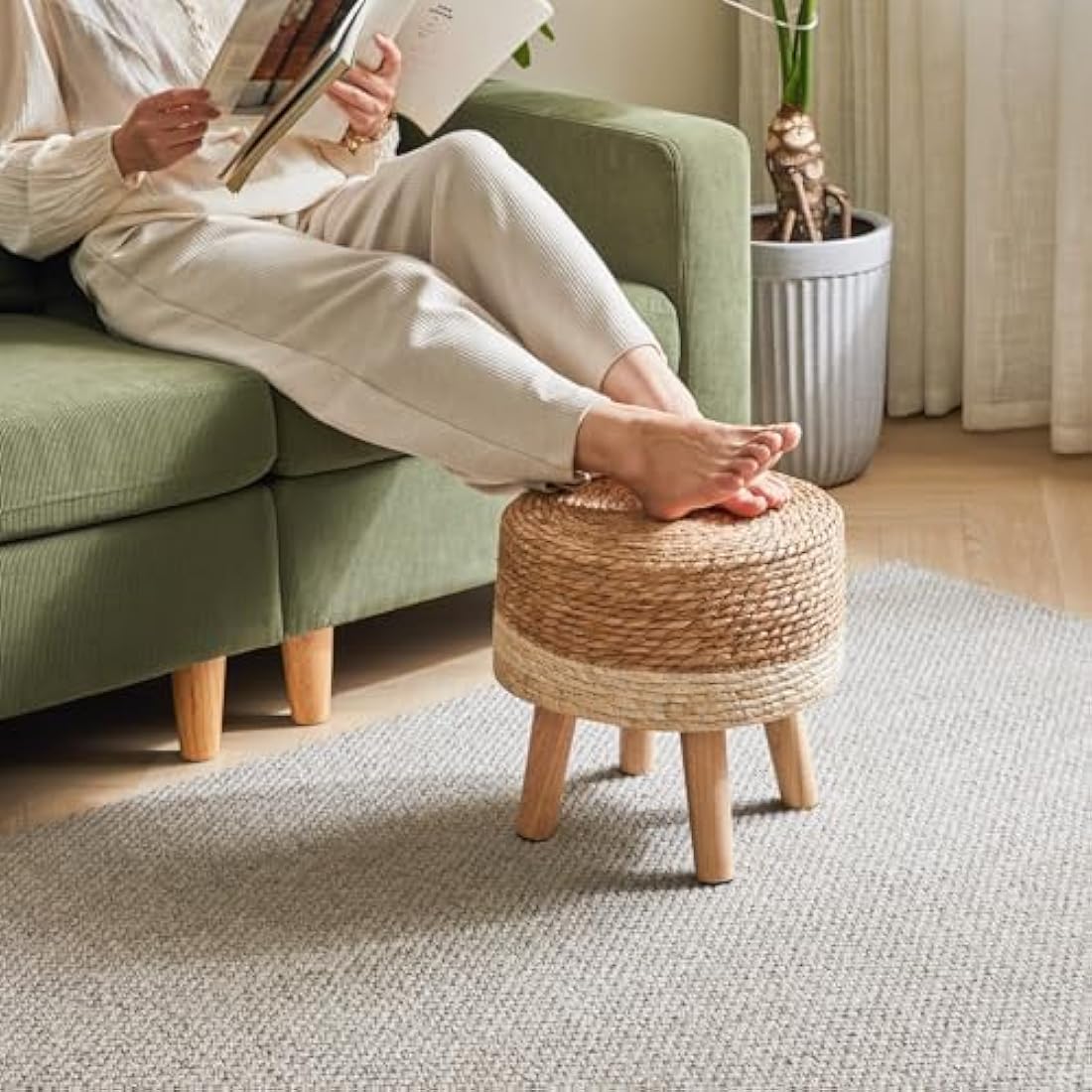 YMYNY Footstool Natural Seagrass Hand Weave, Pastoral Style Footrest, Padded Foot Rest with Non-Skid Pine Legs, Wooden Sofa Stools, for Living Room, Bedroom, 32×32×32CM, Beige HBD027W