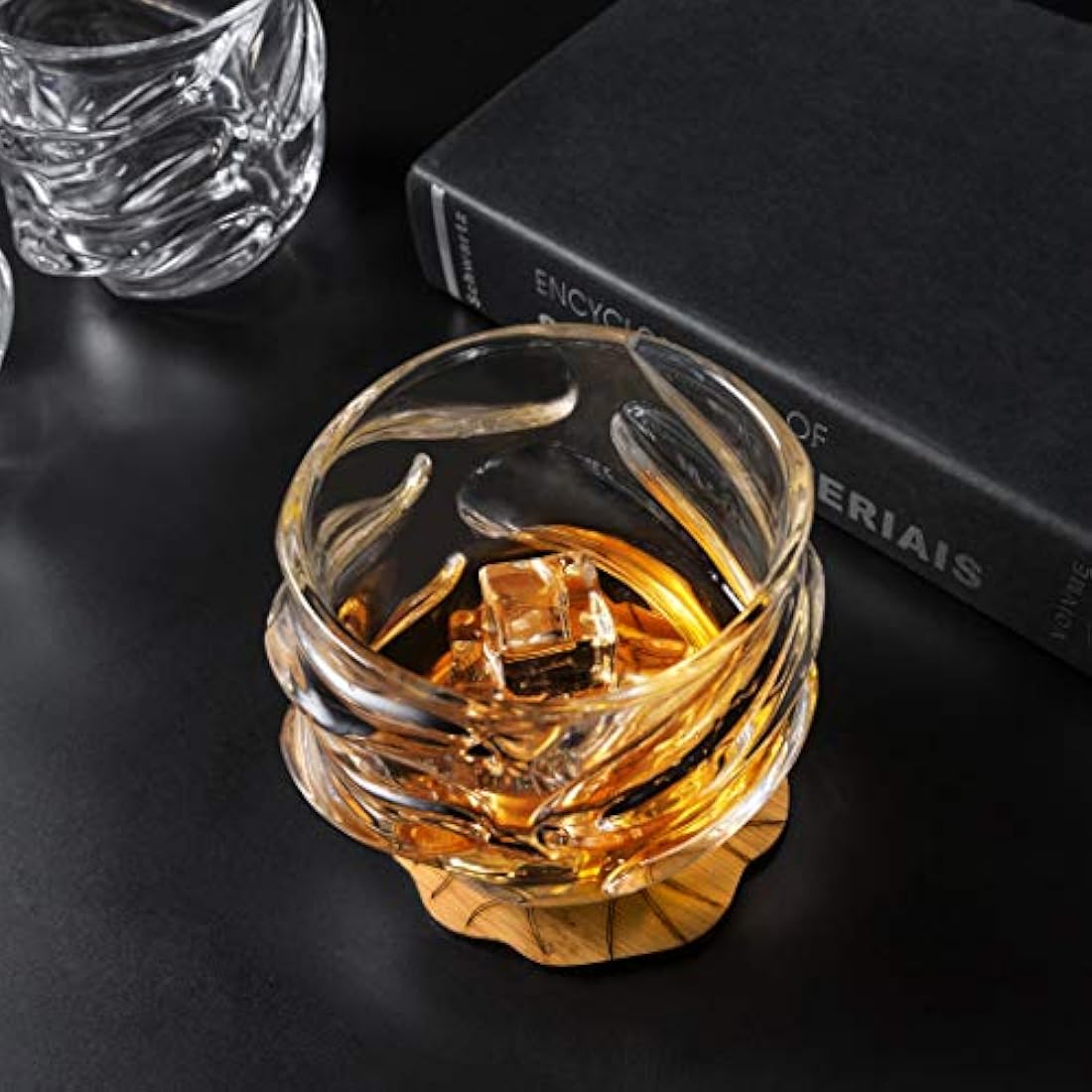 KANARS Whiskey Glasses Set, No-Lead Crystal Whisky Glass 320 ml for Whisky, Cocktail, Martini, Bourbon, Tequila, 4-Piece, Unique Stylish Gift Box