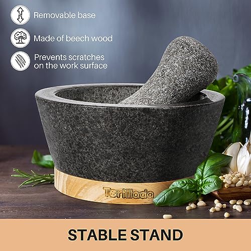 Tortillada – 16 cm Mortar and Pestle Set Large Made of Natural Granite with Anti-Scratch Wood Base Granite Spice Herb Grinder Pill Crusher with 50 Recipes, Black