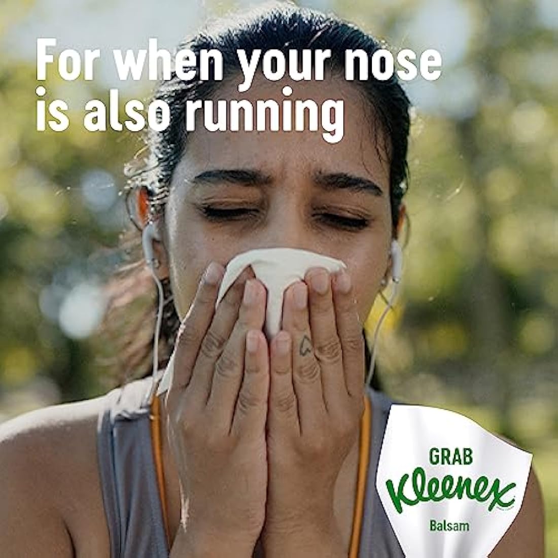 Kleenex® Balsam Extra Large Tissues in 16 Compact Boxes - Protect and Soothe Your Nose When You've Got a Cold - BalmCare with Aloe Vera, Vitamin E and Calendula, 640 Tissues (16 Boxes)