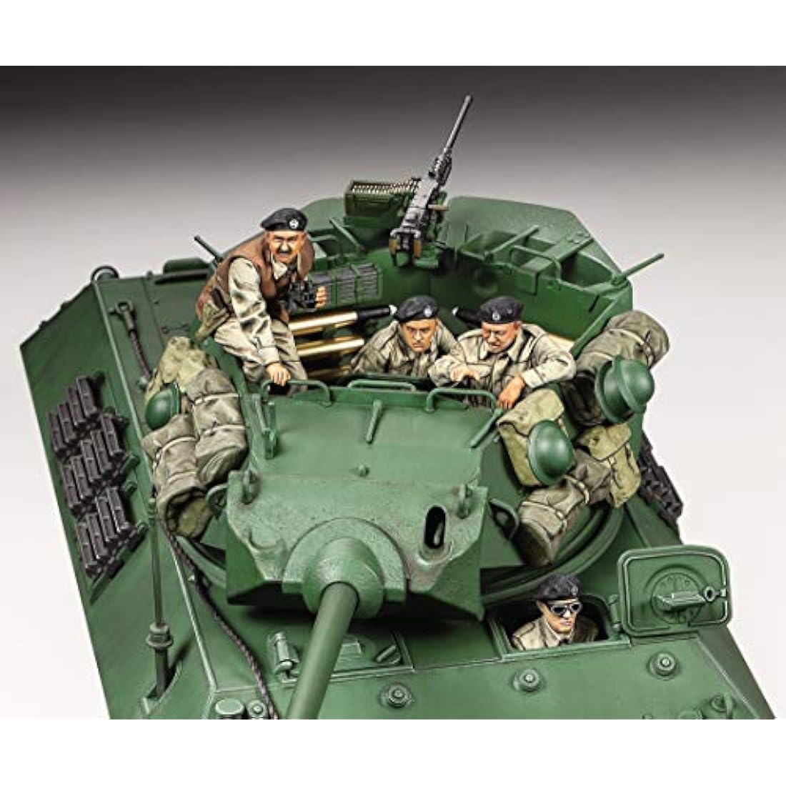 TAMIYA British M10 IIC Achilles Tank 35366 1:35 Model Kit