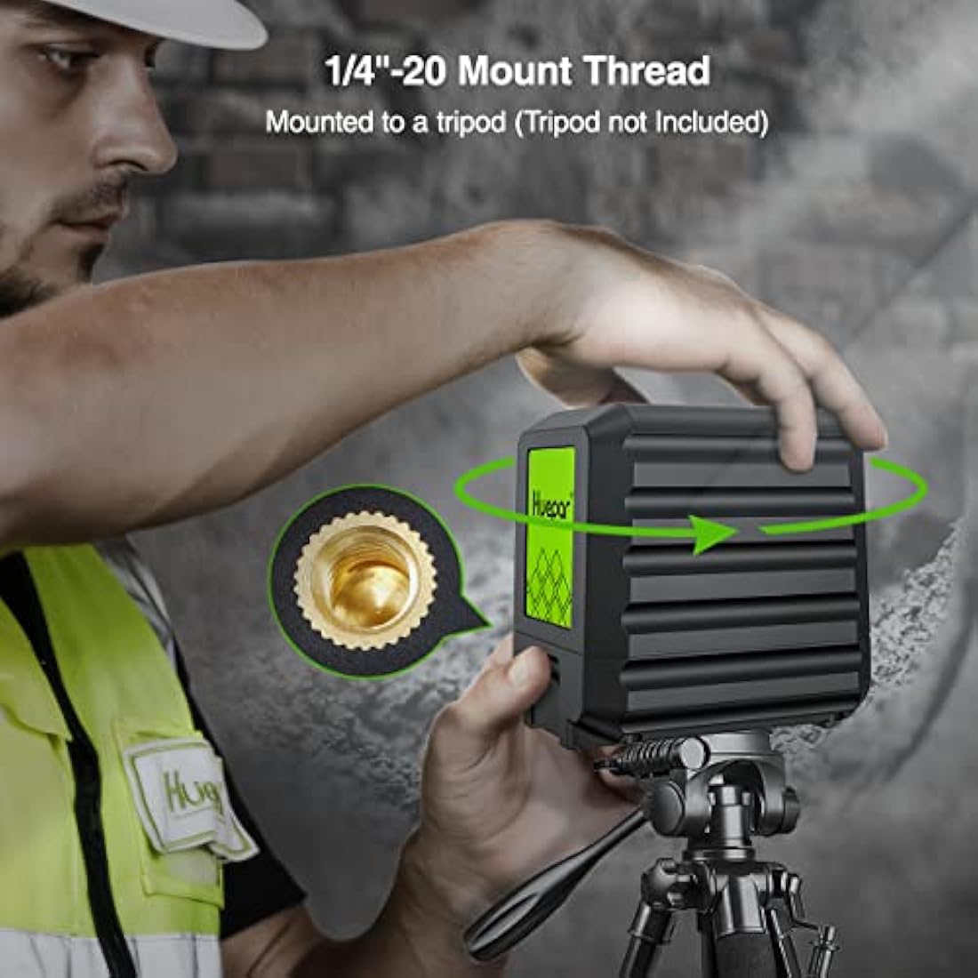 Huepar Self-Leveling Green Beam Cross Line Laser Level - Vertical and Horizontal, 100ft Alignment Tool for Picture Hanging and DIY, Battery Included-B011G
