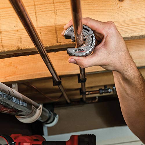 RIDGID 57018 Model C15/22 mm C-Style Close Quarters Copper Tubing Cutter Capacity, 15-22mm