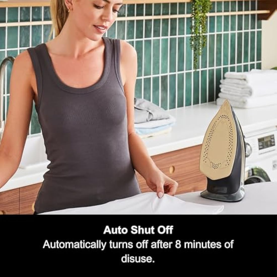 Morphy Richards Gold Crystal Clear Steam Iron - 35g Steam Output - 120g Steam Boost - 300302