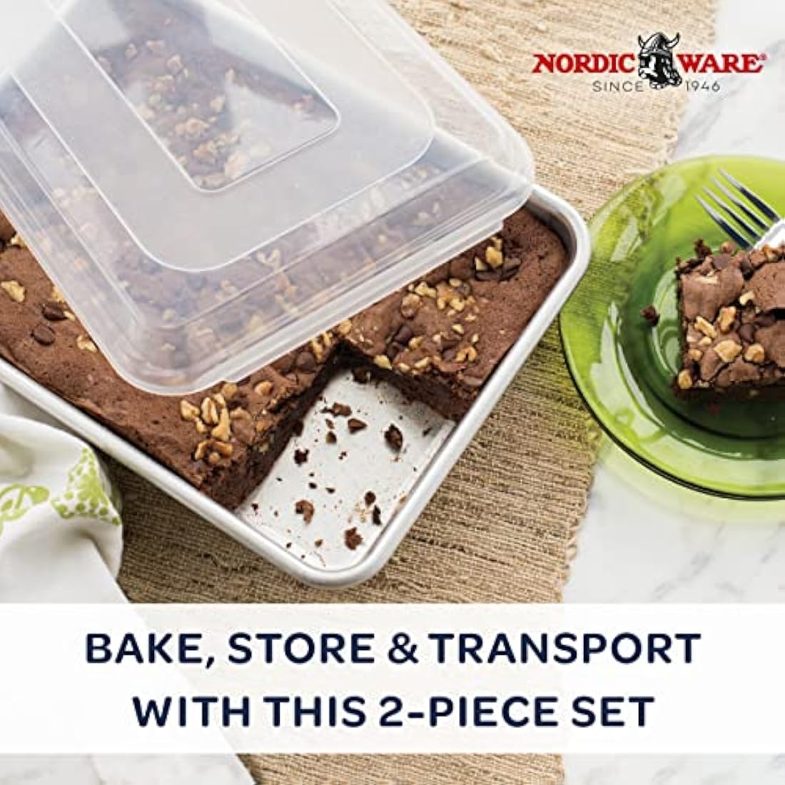 Nordic Ware Naturals 9" x 13" Rectangular Cake Pan with Lid, Natural Aluminium Baking Tin with Superior Heat Conductivity, Premium Bakeware Made in the USA, Silver
