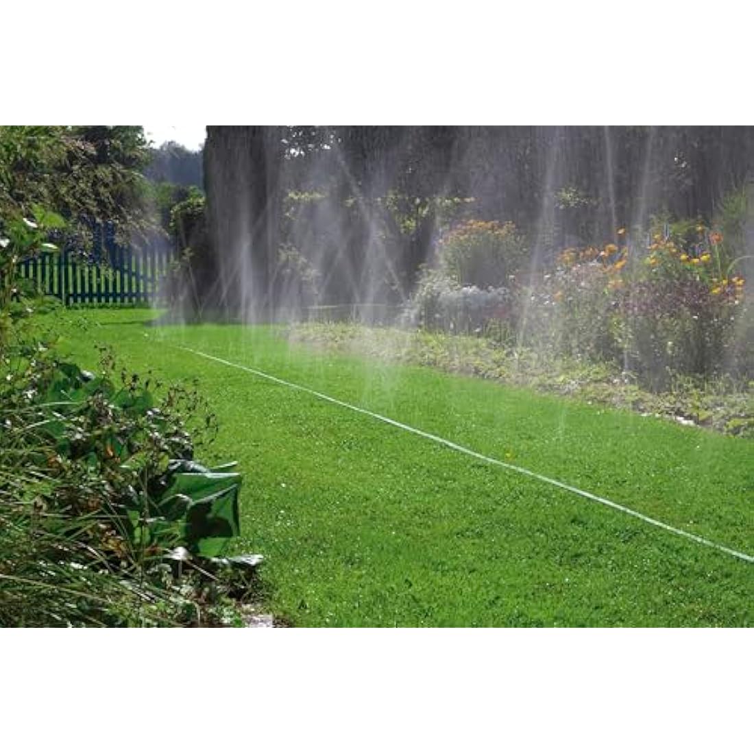Gardena Sprinkler Hose: Fine spray sprinkler for watering elongated, narrow areas, length 15 m, ready-to-connect, green, can be individually shortened or lengthened (1998-20)