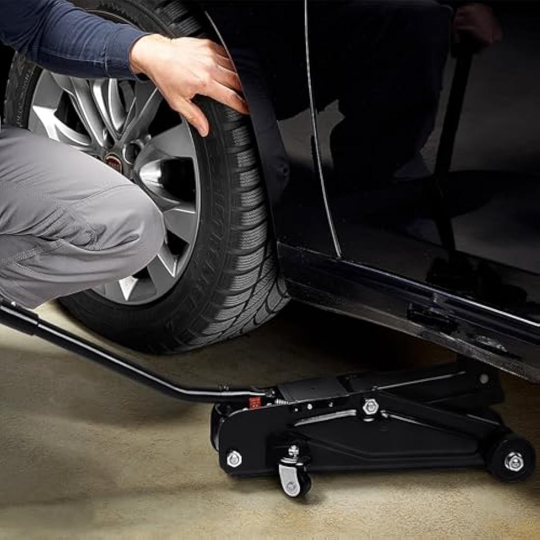 DEUBA® Hydraulic 2 Tonne Trolley Floor Jack for Cars | Lift Height 135-330 mm | With Case and Rubber Pad | Portable Garage and Workshop Equipment