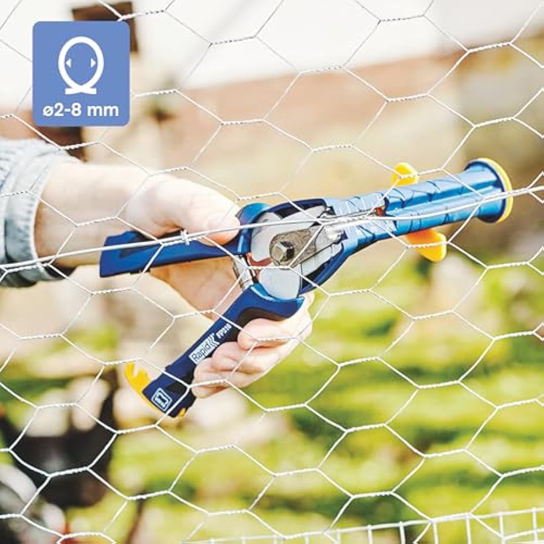 Rapid FP216 Fence Pliers for VR16 Fence Hogrings with High Capacity Magazine, Ergonomic Soft Handle, and Easy Storage Features (23467900)