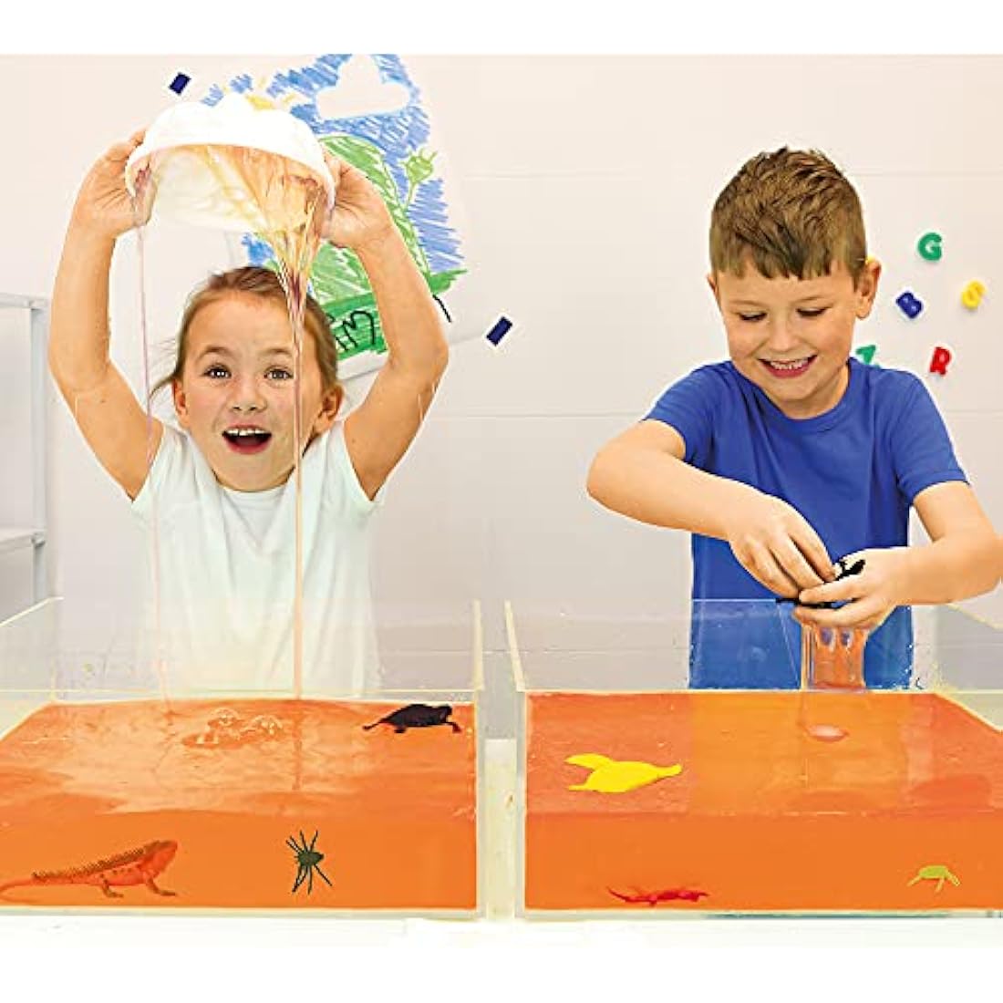 Zimpli Kids Glitter Slime Baff Orange & Aqua, 4 Bath Value Pack, Magically turns water into gooey, glittery slime, 2 x Free Crackle Baff, DIY Slime Kit for Children, Educational Birthday Gift