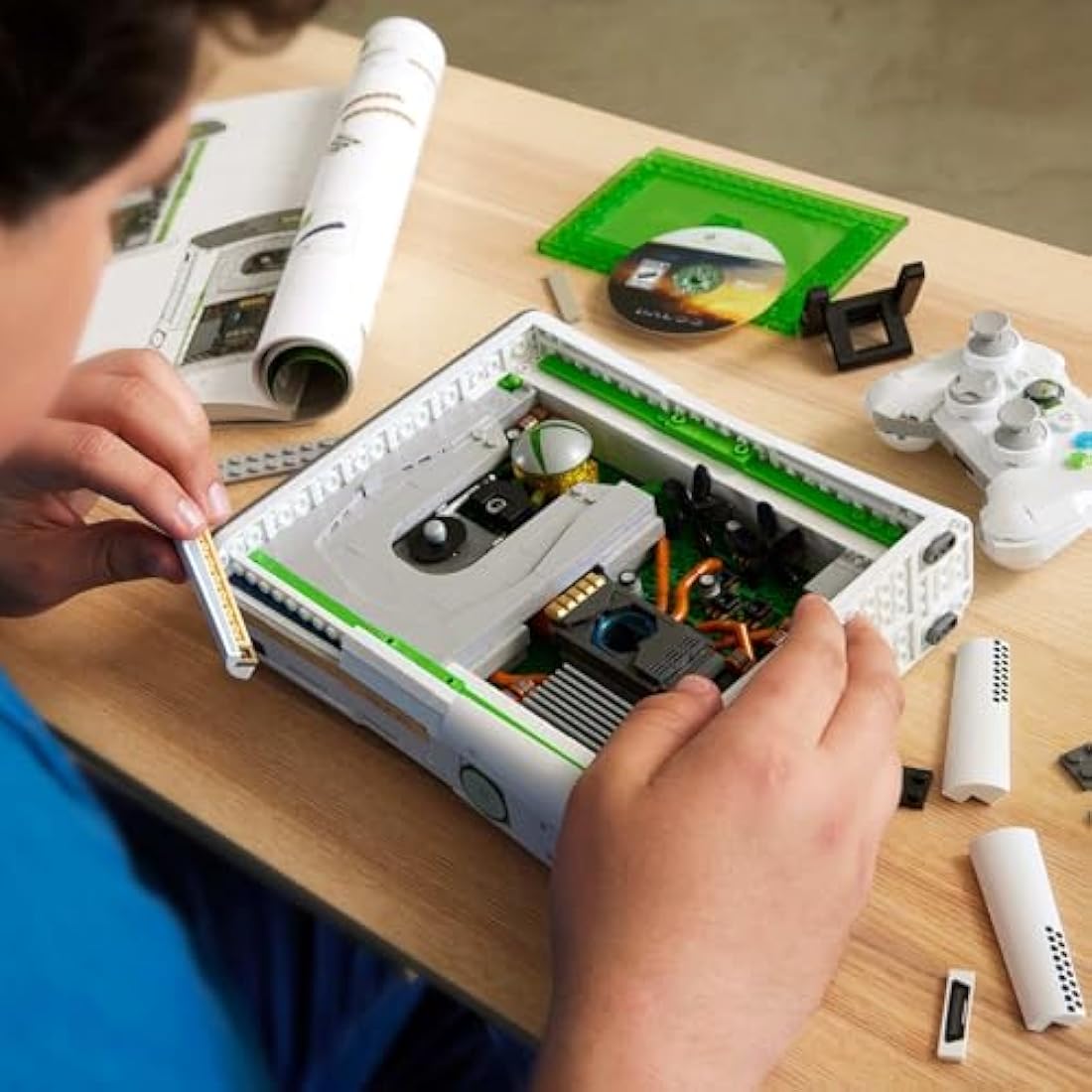 MEGA Microsoft Collectible Building Set, Xbox 360 Replica Model with 1342 Pieces, Controller and LED Lights, Build & Display Toy for Adult Collectors, HWW15