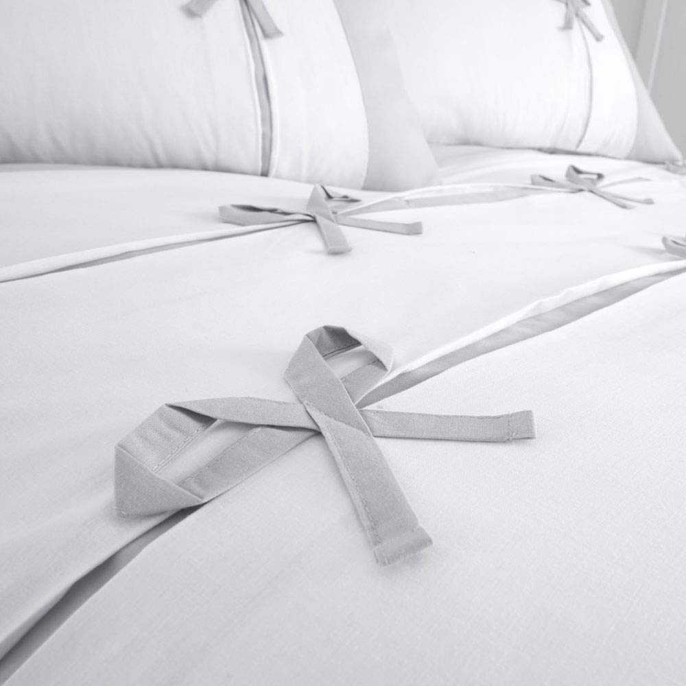 Catherine Lansfield Milo Bow Easy Care Super King Duvet Set White