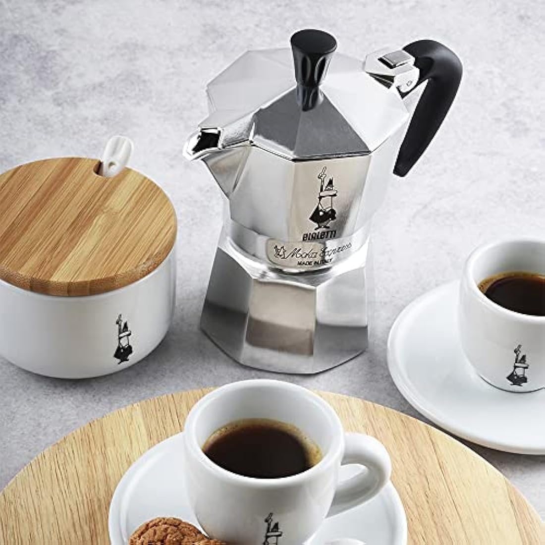 Bialetti Moka Express Aluminium Stovetop Coffee Maker (9 Cup), 420ml, Silver.