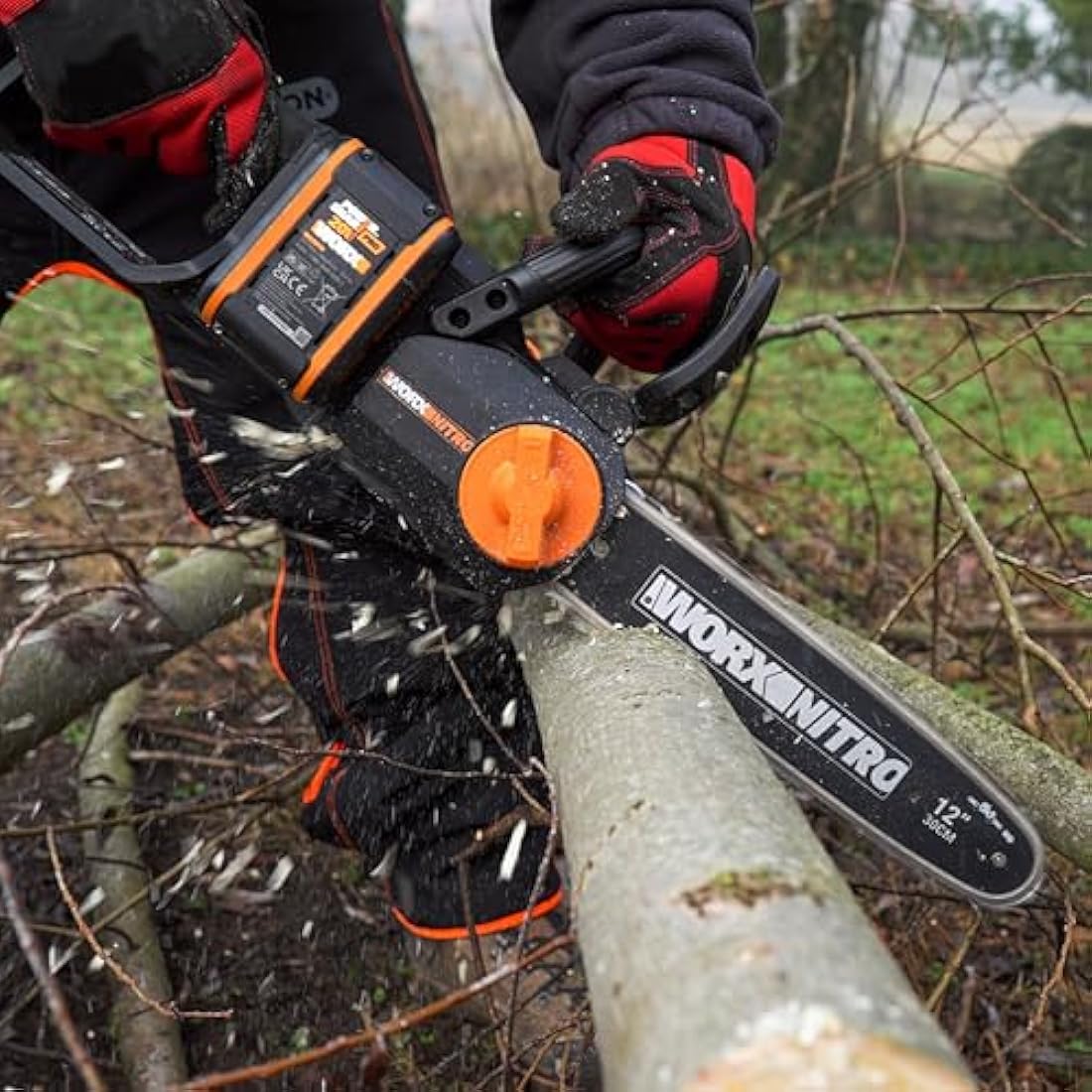 Worx WG350E.9 20V Cordless Brushless Chainsaw 30cm Bar, High-Speed 10m/s Cutting, Tool-Free Tensioning, Auto Lubrication, PowerShare Compatible, Bare Tool – Battery & Charger Not Included