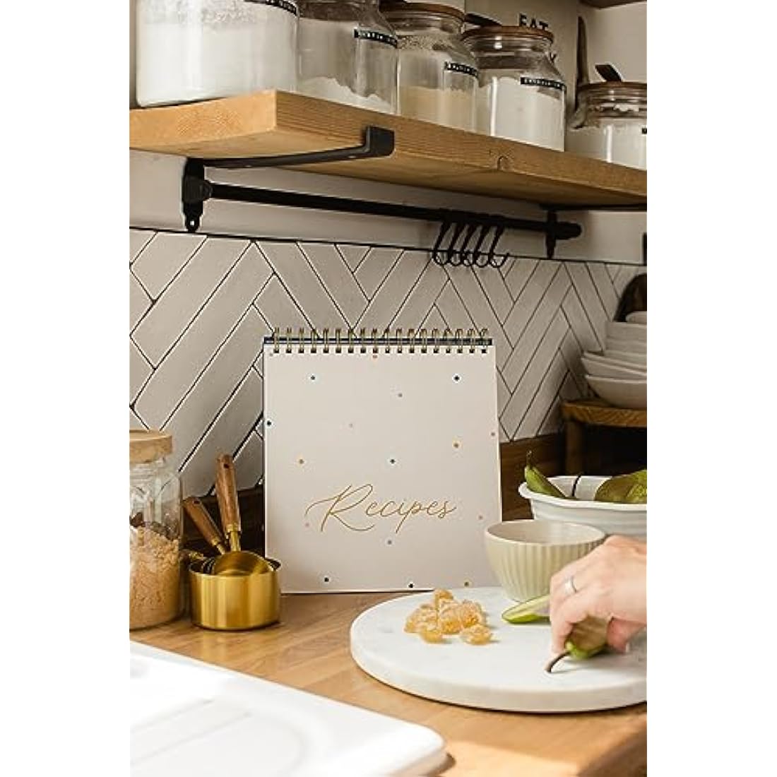 Busy B Recipe File - Spot - Flip Top Recipe Organiser with Built-in Stand, 16 Recipe Cards, Plastic Sleeves, Index Cards and Space for 80 Recipes - FSC® Certified