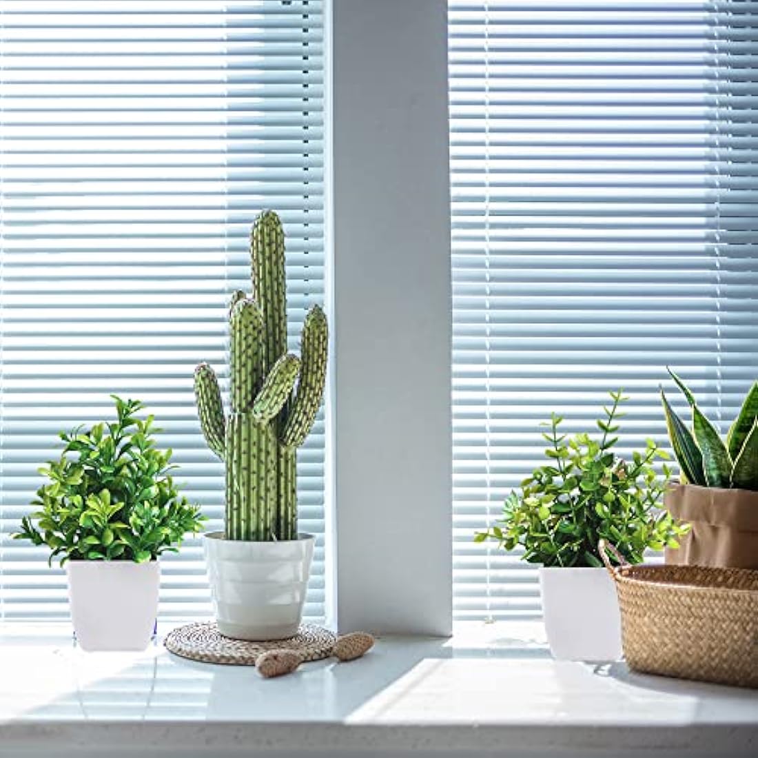 Roqueen 4 Pack Mini Fake Plants Small Potted Artificial Plants Plastic Plants for Home Bathroom Office Table Decoration