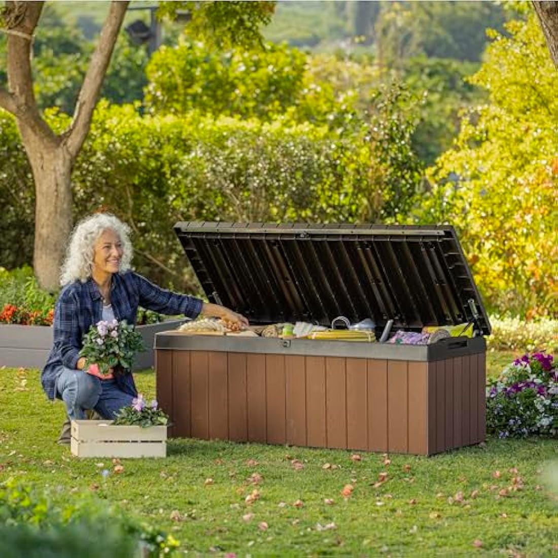 Keter Darwin 380L Outdoor Garden Furniture Storage Box Brown Evotech+ Wood Look and Feel | Fade Free | All Weather Resistant | Safe and Secure | Zero Maintenance | 2 year Warranty