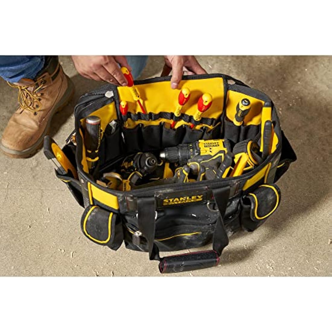 STANLEY FATMAX Round Top Rigid Tool Bag, 18", Quick Tool Access with Wide Opening Zip Design, Multiple Internal and External Pockets, Carry Handle and Shoulder Strap, 20kg Load Capacity, FMST1-70749