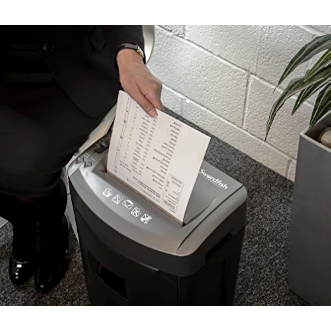 Swordfish 1000XC 10 Sheet Cross-Cut Paper/Document Shredder with 20 Litre Slide-Out Bin [45009], Black