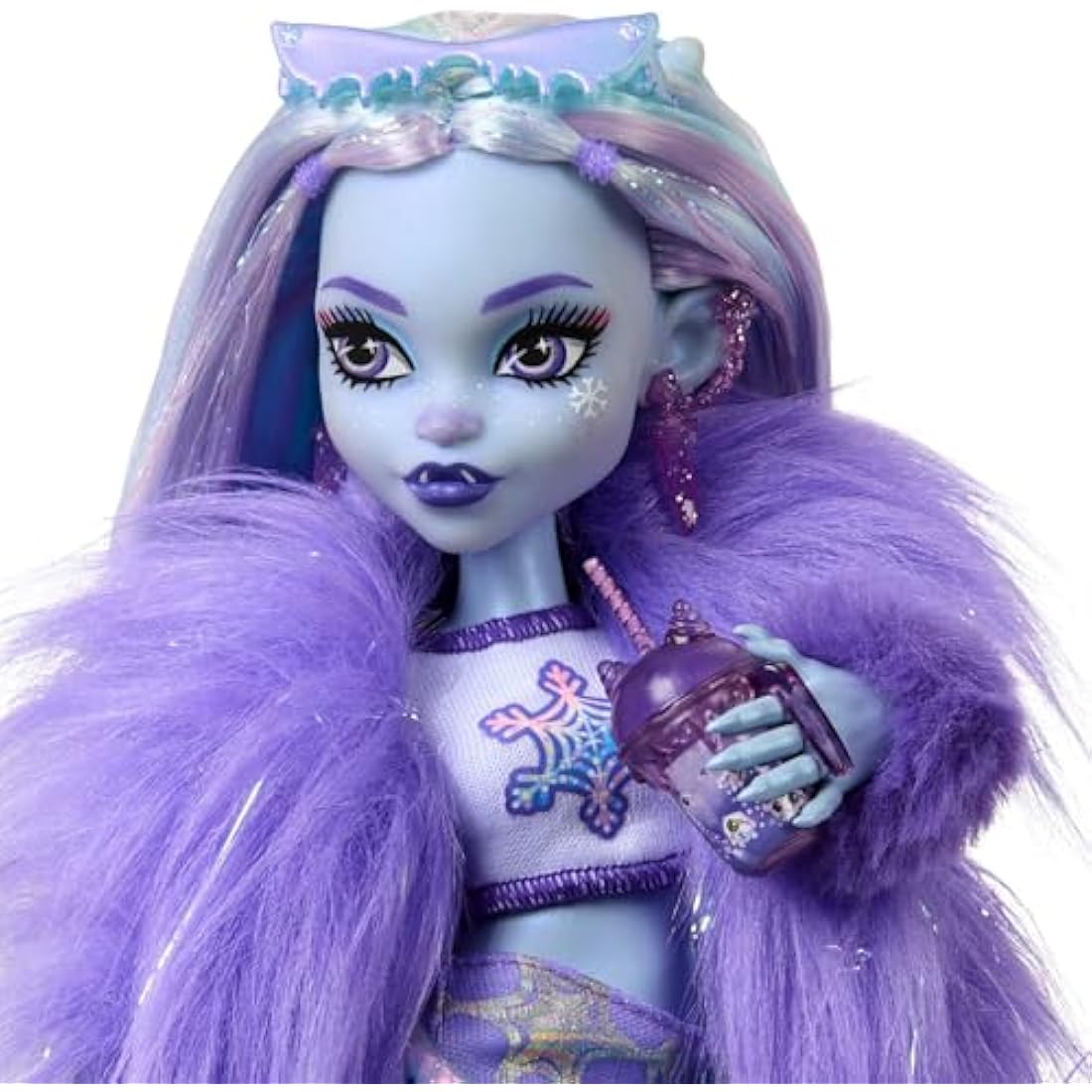 Monster High Doll, Abbey Bominable Yeti Fashion Doll with Pet Mammoth and Themed Accessories, HNF64