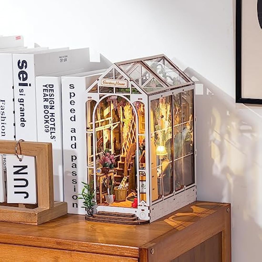 ROBOTIME Book Nook Kit Gardenhouse with LED Lights, DIY Miniature Dolls House Kit 3D Wooden Puzzle Bookend Booknook Book Shelf Decoration Gift
