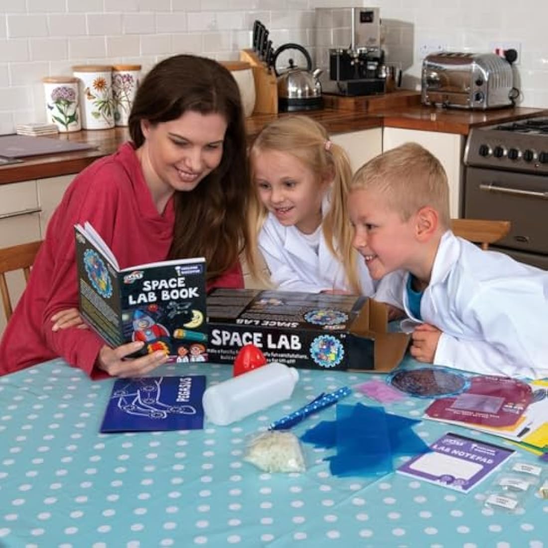 Galt Space Lab -Explore and Discover STEM Craft Kits for Kids, 12 Fun Experiments and Guide - Create Constellations, Launch a Rocket and More - Girls and Boys Childrens Science Set - Ages 6 Years Plus
