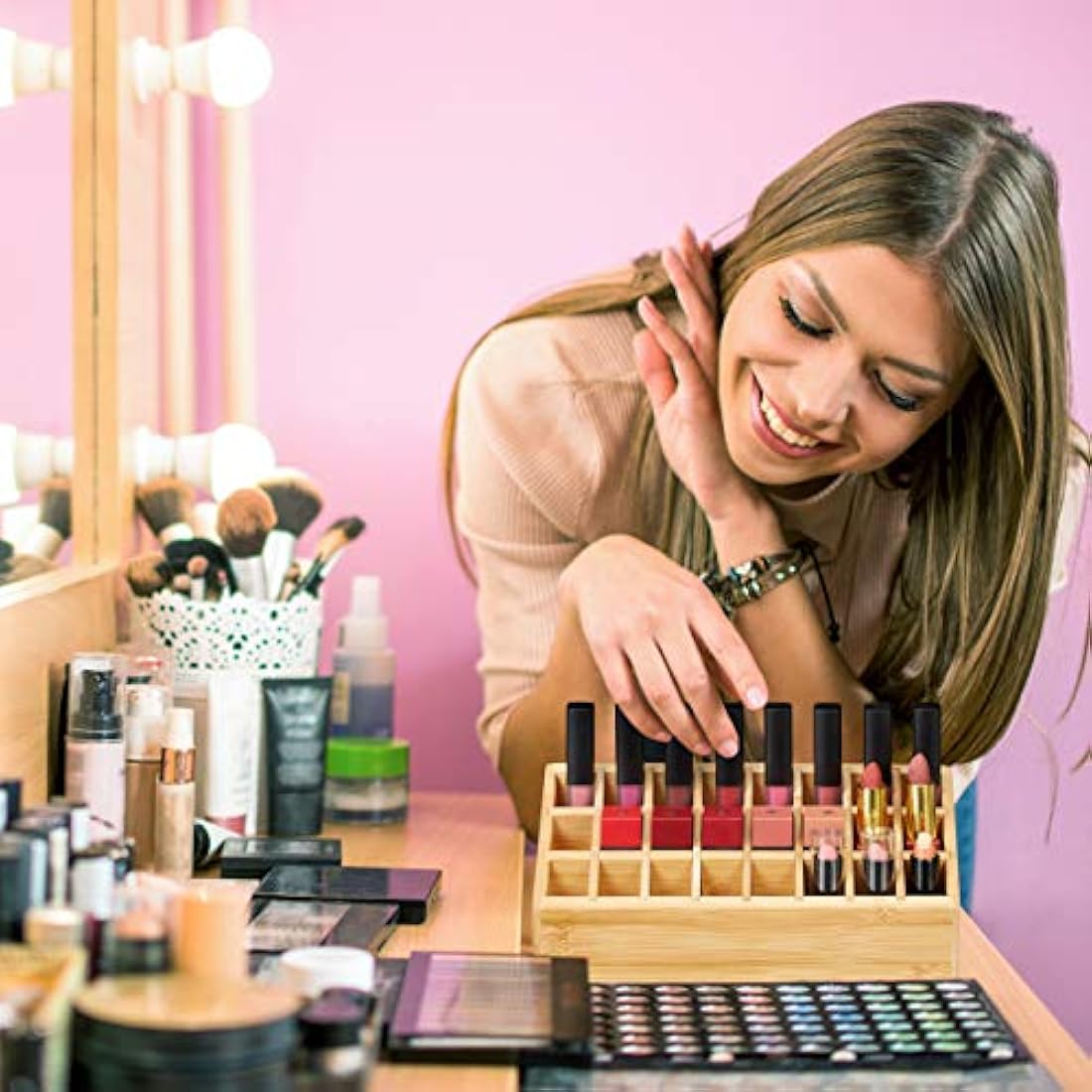 Relaxdays Bamboo Lipstick Organiser, 24 Holders, Natural Look, Rack For Lipsticks & Brush, HWD 10x23x9 cm, Natural