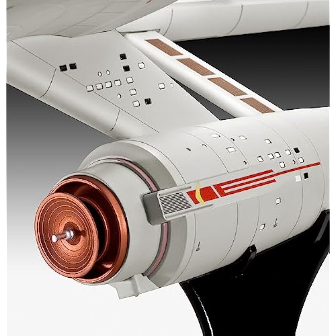 Revell 04991 U.S.S. Enterprise NCC-1701 (TOS) 1:600 Scale Unbuilt/Unpainted Plastic Model Kit