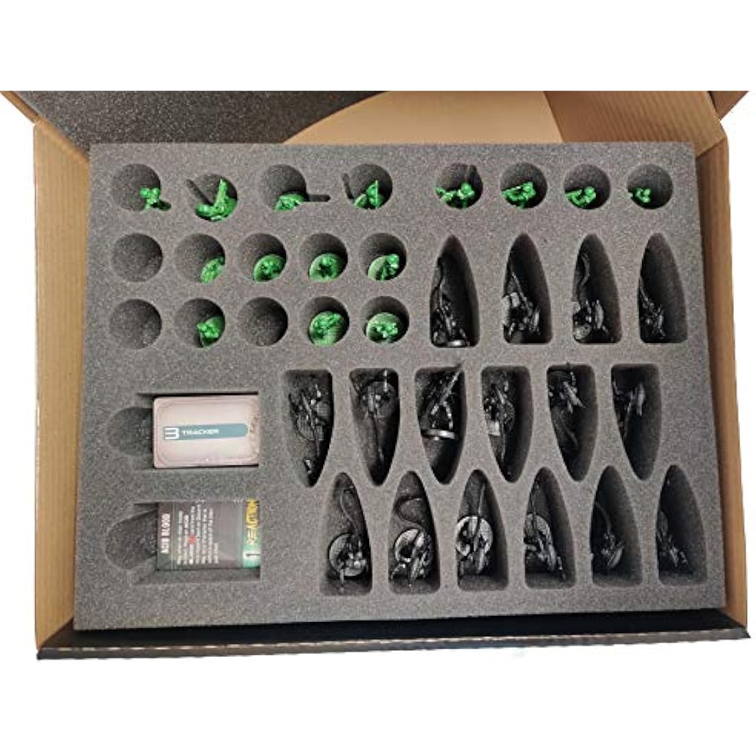 Tabletop Tyrant The Defender Figure and Storage Case inc Foam Holds 180 Models (Aliens: Another Glorious Day In The Corps)