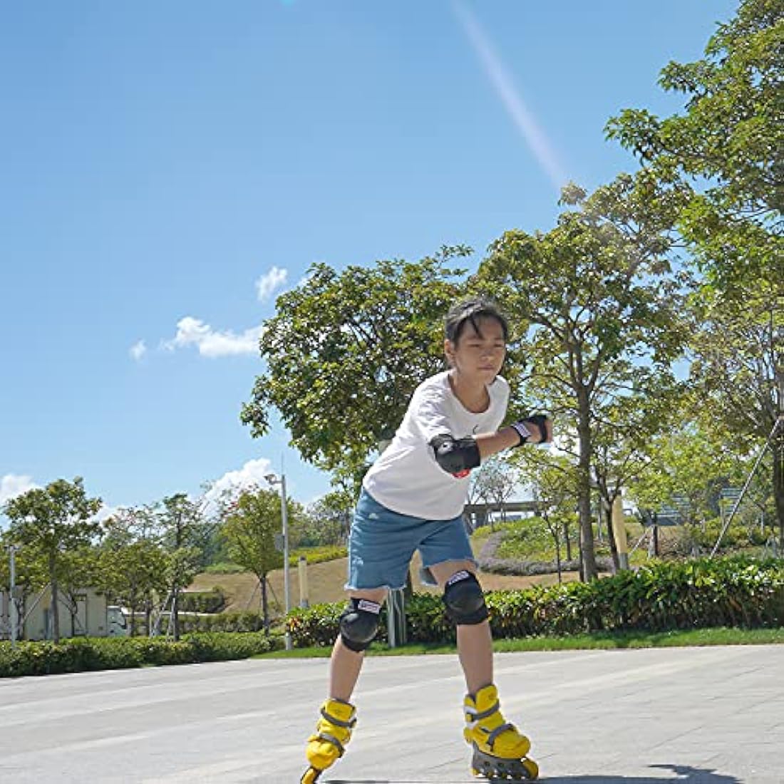 Youth/Kids Knee Pads Elbow Pad Wrist Guards Protective Gear Set for 3-15 Years Child Roller Skates Skateboard Inline Rollerblading Cycling BMX Bike Skating Scooter Riding and Other Outdoor Sports