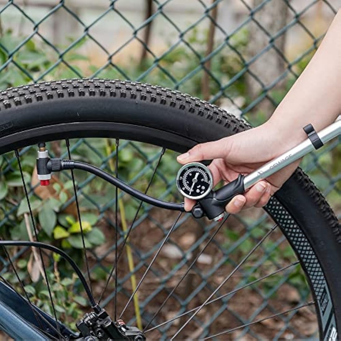 GEWAGE High Pressure Shock Pump (Max 300 PSI), 2-in-1 Bicycle Fork Pump/Bicycle Tyre Pump for MTB, Road Bike Fork and Rear Suspension, Portable Mini Pump with Bleed Button