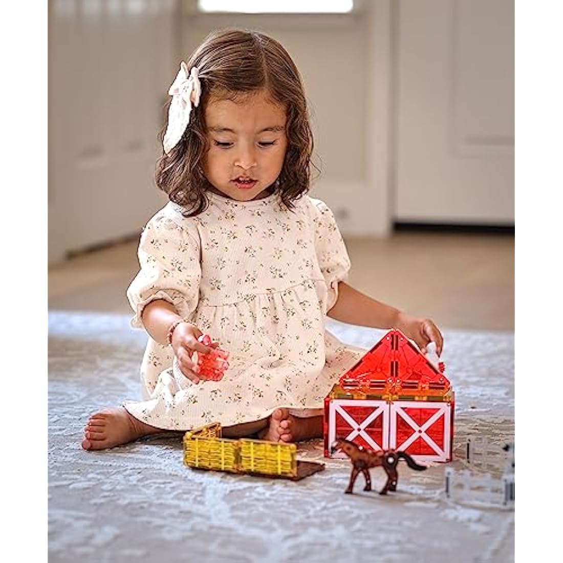 MAGNA-TILES Farm Animals 25-Piece Magnetic Construction Set, The ORIGINAL Magnetic Building Brand
