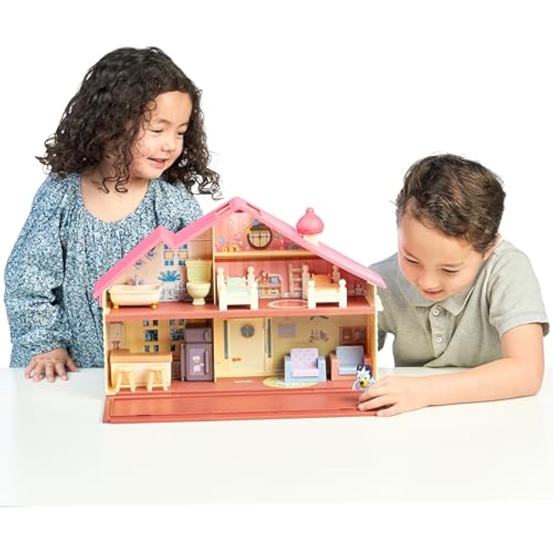 Bluey Heeler Family Home Play Set: 1 Official Collectable Action Figure, Large Playhouse Playset 4 Rooms, Furniture Accessories and Pull Down Patio
