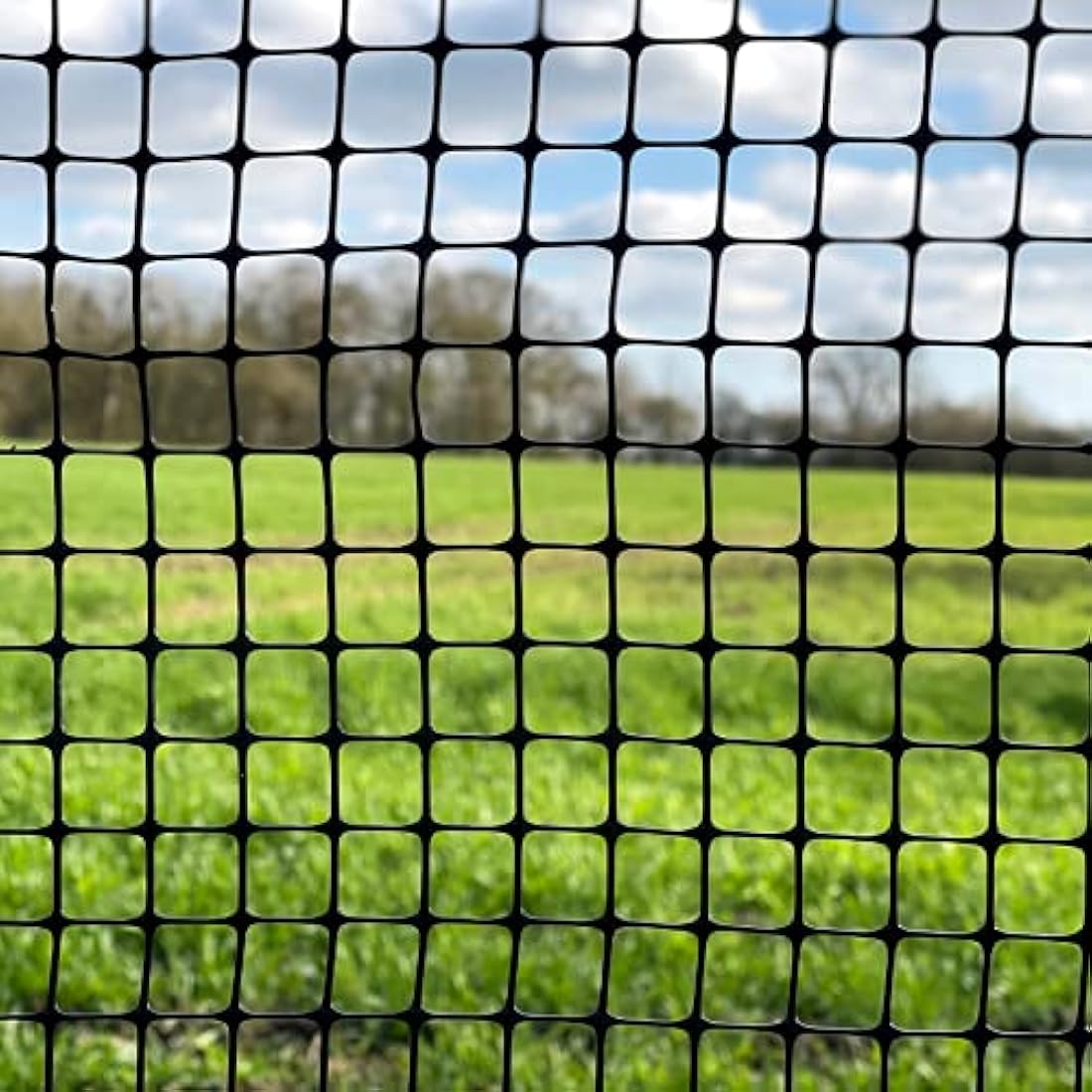 Plastic Mesh Fencing | 1m x 10m | 20mm Holes | Green | Netting For Garden Fences, Plant Support, Tree Guards, Reusable Plastic Mesh For Climbing Plants, Vegetables, Pets