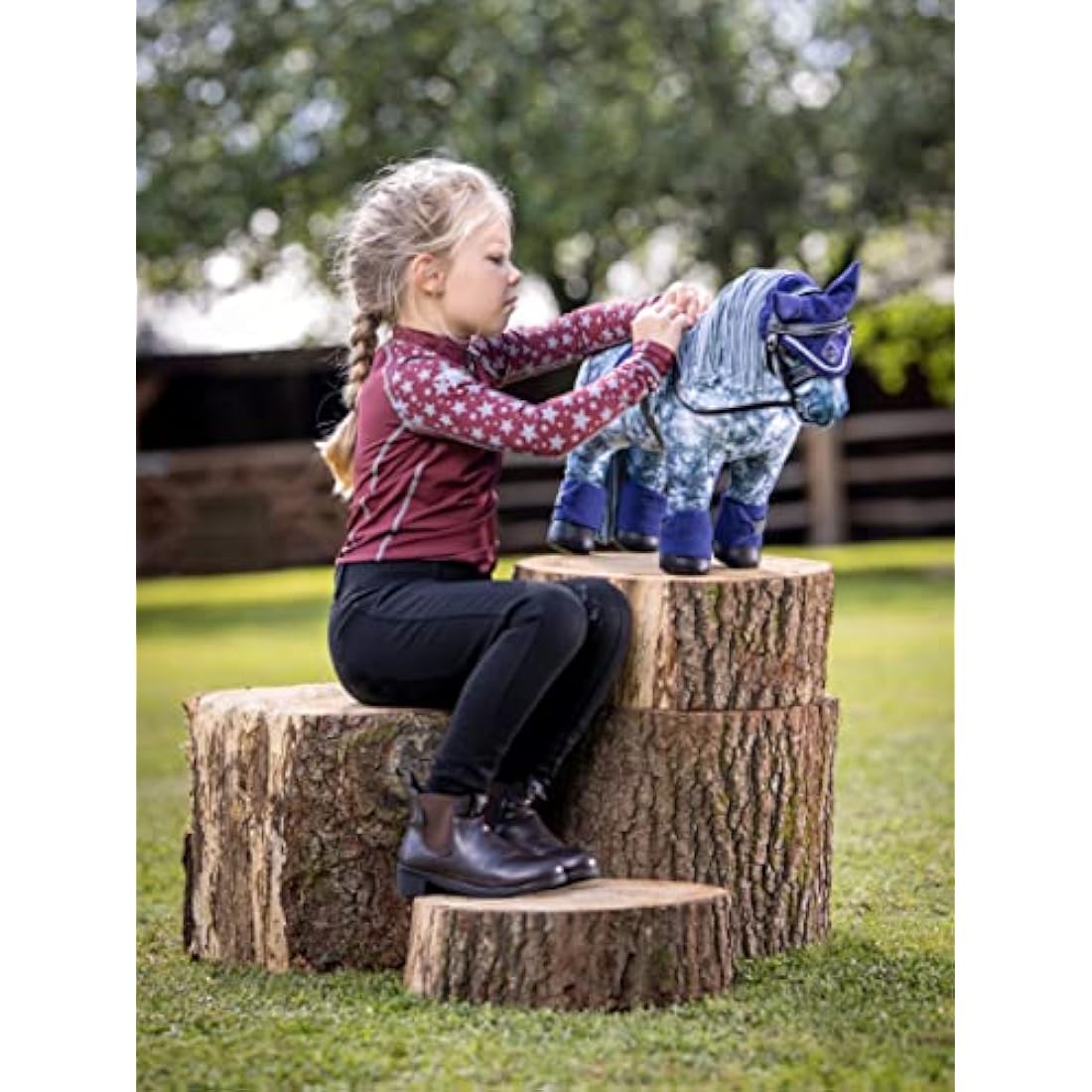 LeMieux Toy Pony Bridle Black - Real Design with Metal Bit & Reins Leather - Delicate Stitching Detail - Educational Toy - Wipe Clean - Handmade - Suitable for Ages 8+