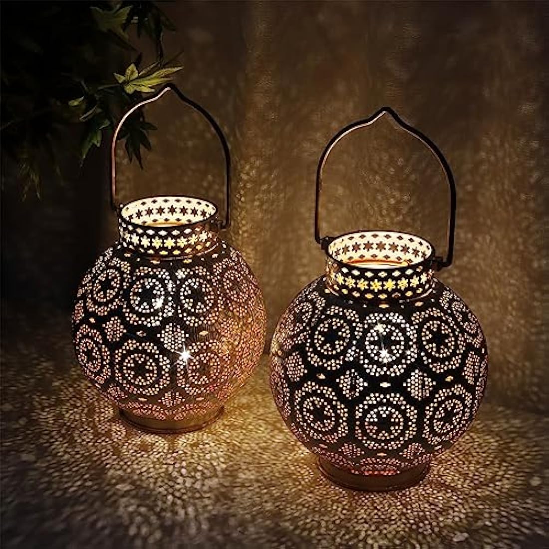 TRIROCKS Set of 2 Moroccan Style Metal Table Lamp 18 cm H Battery Powered Cordless Lanterns with LED Fairy Lights Bulb Perfect for Home Living Room Parties Tabletop Indoors (Brown)