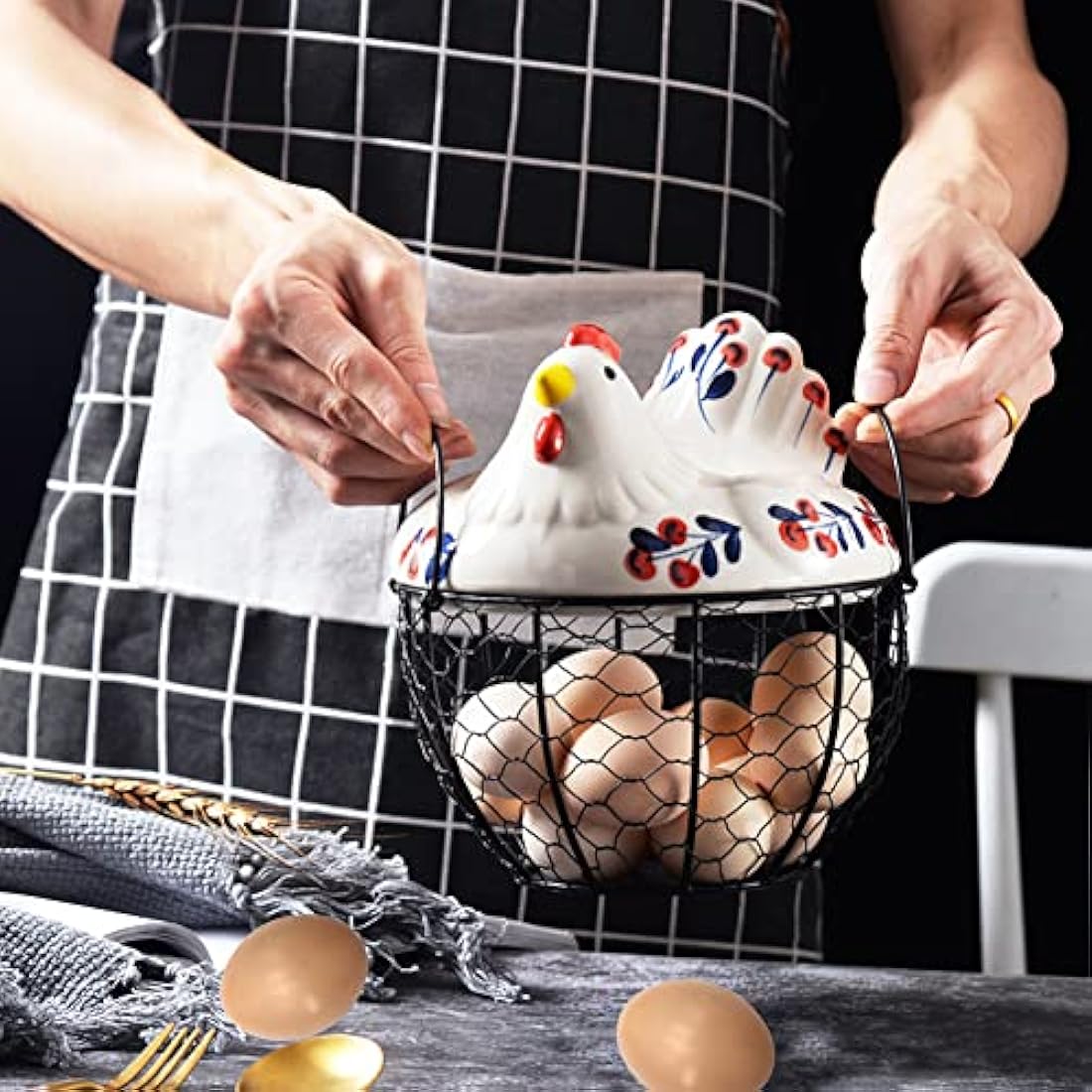 Artificial Plastic Eggs, 20Pcs Fake Chicken Eggs Artificial Nest Eggs Realistic Dummy Eggs Unbreakable Chicken Toy Eggs Encourage Laying&Prevent Eating Decorative Eggs DIY