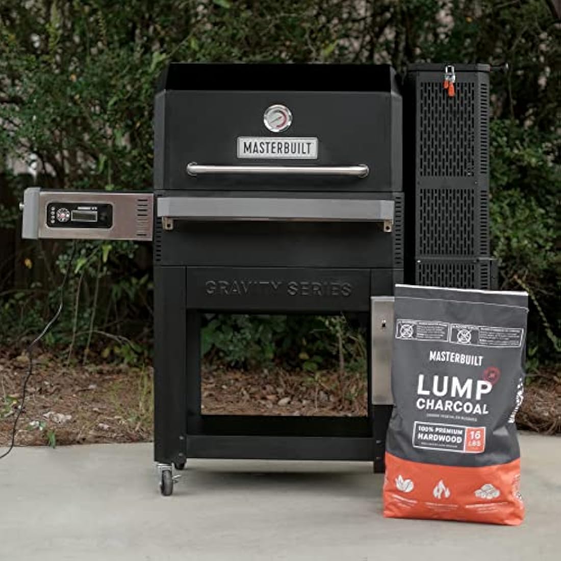 Masterbuilt MB20091621 Natural Reusable Lump Charcoal for BBQ, Smoking, Grilling. 16lbs , Black
