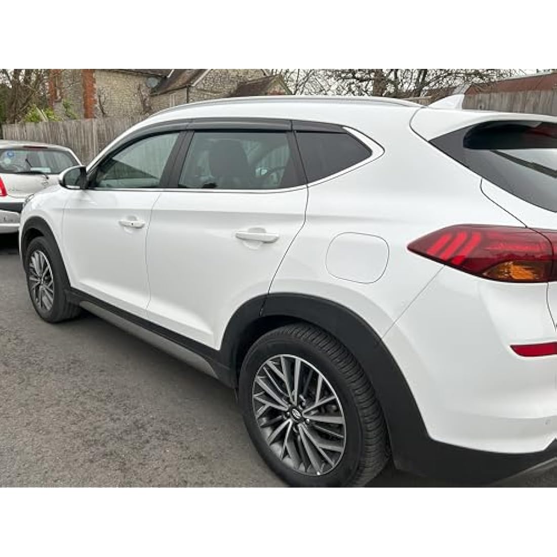 AUTO CLOVER Wind Deflectors Set for Hyundai Tucson 2015-2020 (6 pieces)