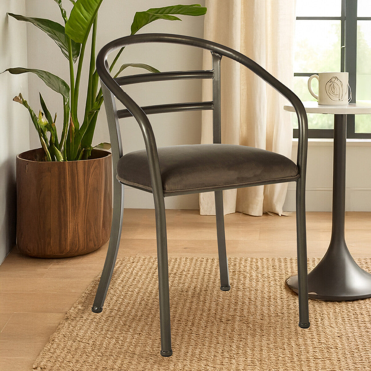 New Foundry Curved Dining Chair