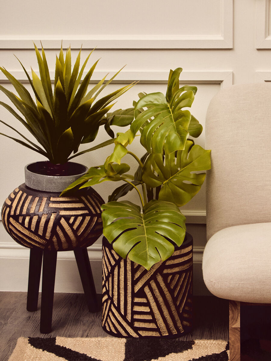 Darnell Natural And Black Planter