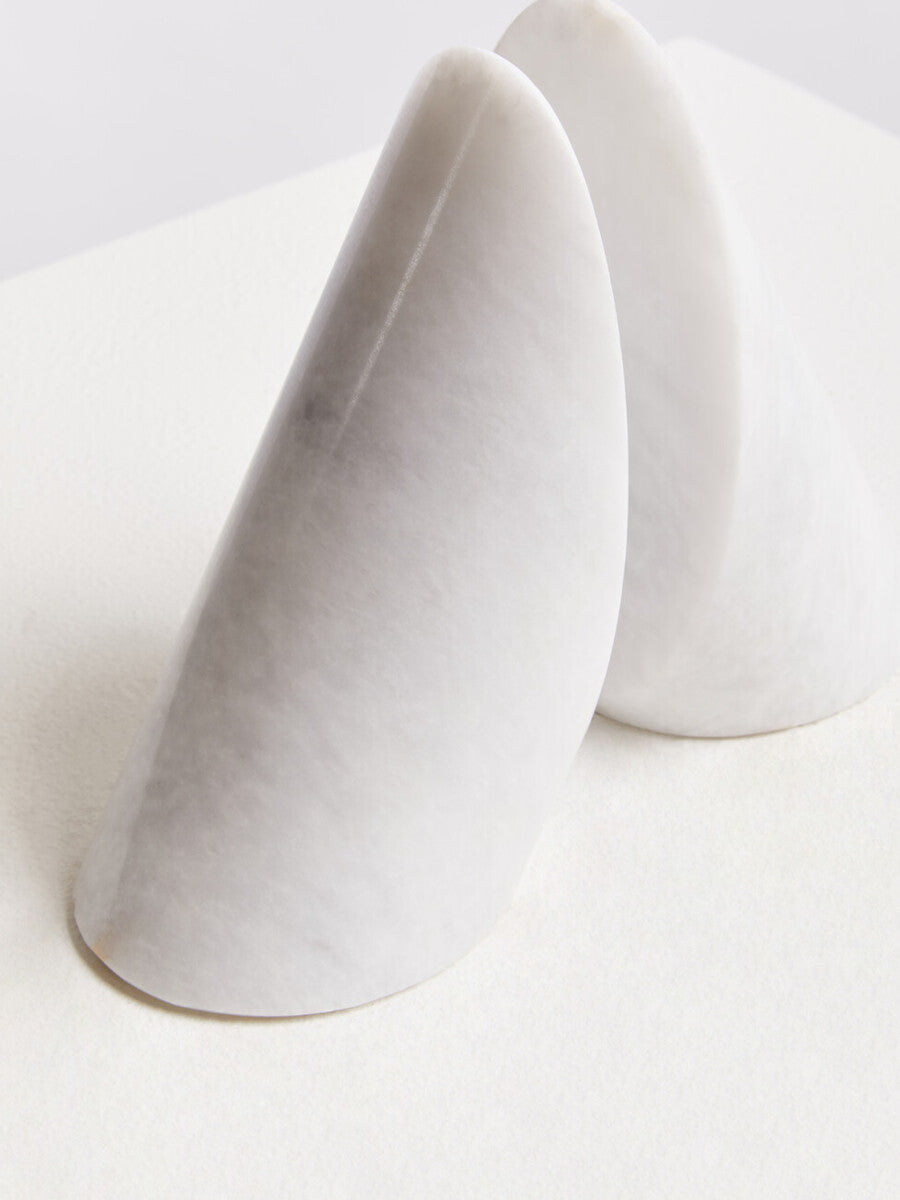 Set of Two White Marble Bookends | Salmo