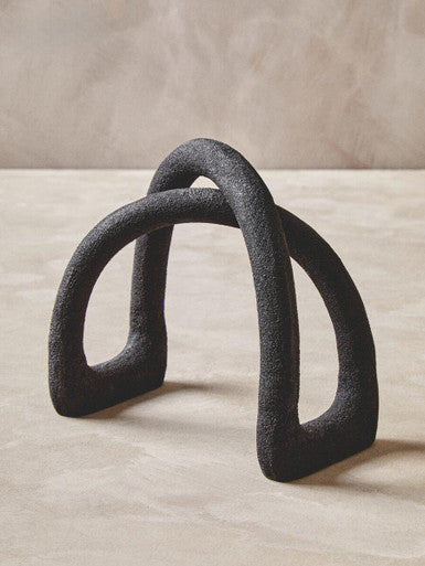 Textured Black Sculpture | Deriva